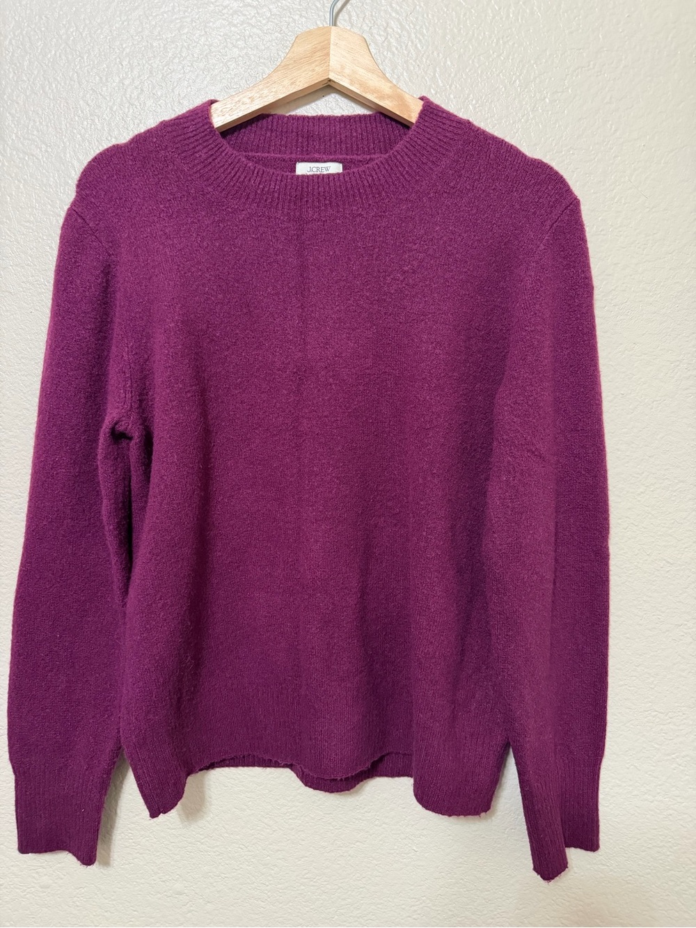 J.CREW Womens M Plum Wool Blend Knit Crew Neck Long Sleeve Sweater layering